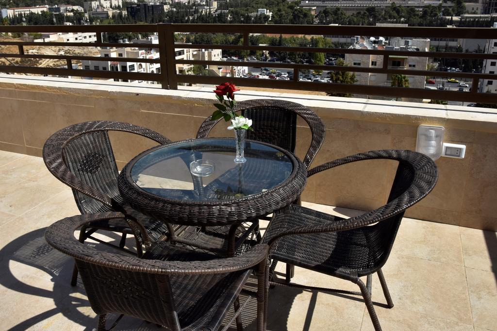 Al Bateel Hotel Apartments Αμμάν Εξωτερικό φωτογραφία